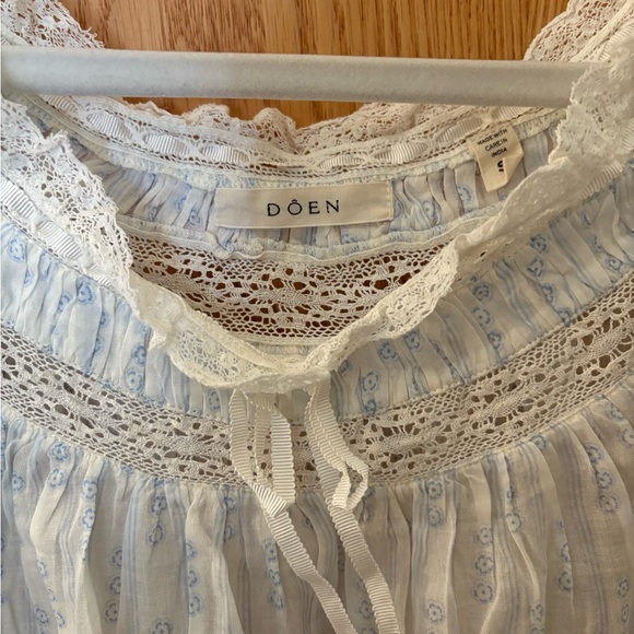 Dôen Misty Top Light Blue and White Blouse - Picture 2 of 4